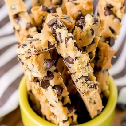 Thumbnail for Chocolate Chip Cookie Dough Twists